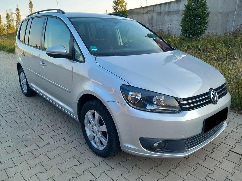 Gebraucht VW Touran 150 PS (110 kW) 2012 Silber Van / Kleinbus
