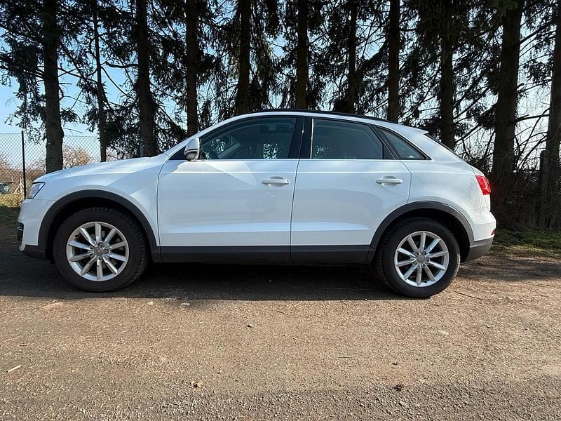 Gebraucht Audi Q3 170 PS (125 kW) 2012 Weiß SUV
