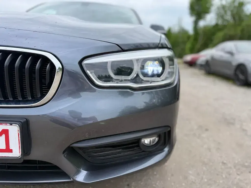 Gebraucht BMW 116 109 PS (80 kW) 2015 Grau Kleinwagen