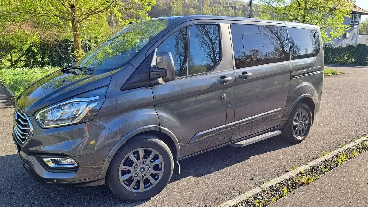 Gebraucht Ford Tourneo Custom Business Edition 170 PS (125 kW) 2018 Grau Van