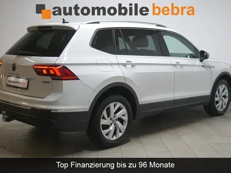 Gebraucht VW Tiguan Allspace Life 200 PS (147 kW) 2022 Pure white SUV