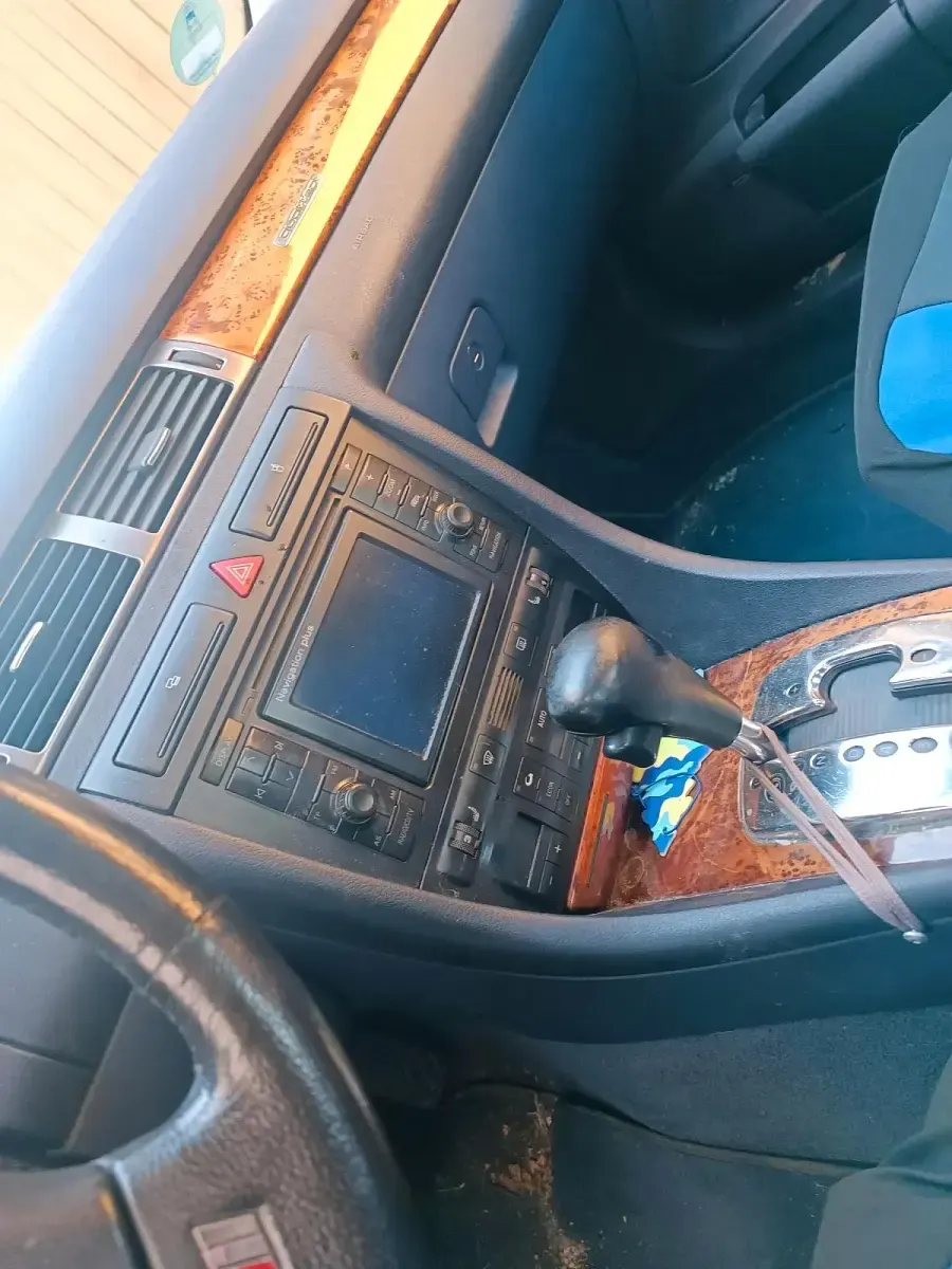 Gebraucht Audi A6 170 PS (125 kW) 1999 Blau Limousine