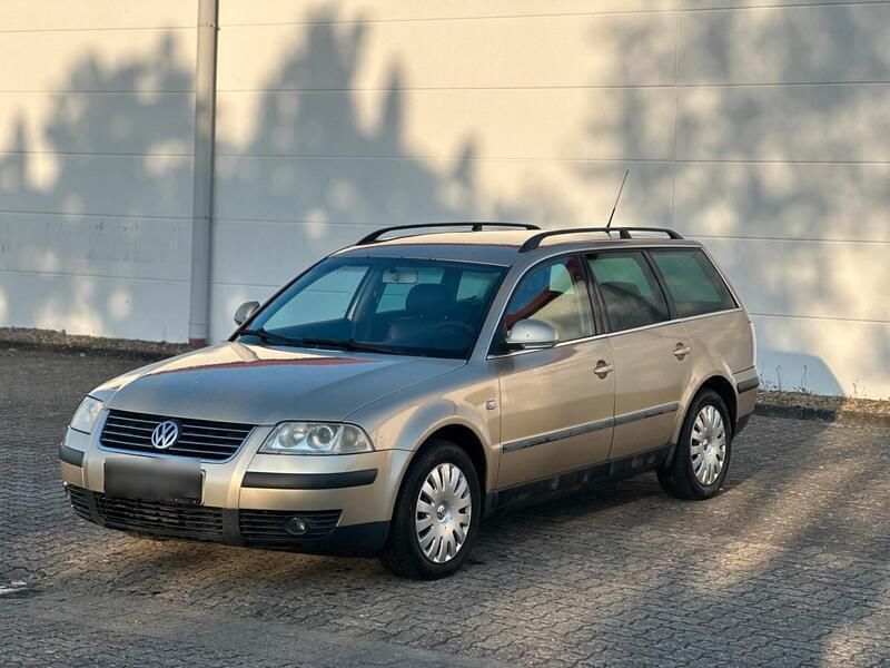 Gold Gebraucht 2003 VW Passat Kombi | 950 € (Superpreis) - Bild 1/4