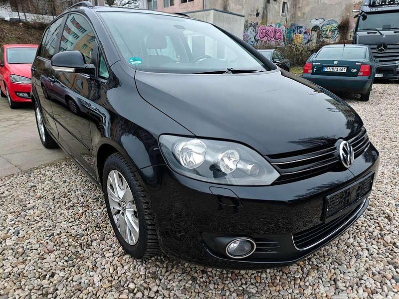 Gebraucht VW Golf Plus Cross Life 86 PS (63 kW) 2013 Deep black perleffekt Van / Kleinbus