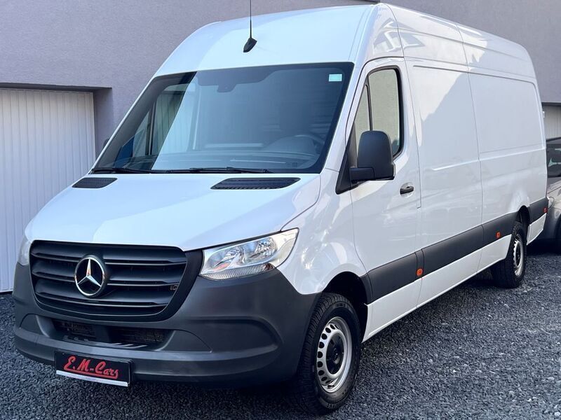 Weiß Gebraucht 2022 Mercedes Sprinter Van | 26.990 € (Guter Preis) - Bild 1/4