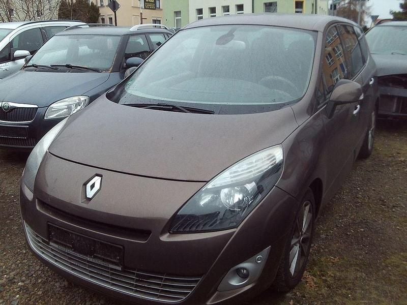Braun Gebraucht 2009 Renault Scénic III Van / Kleinbus | 3.500 € (Superpreis) - Bild 1/4