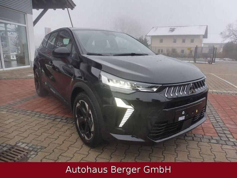 Neu Mitsubishi Grandis Diamant Edition 141 PS (103 kW) 2025 Schwarz SUV