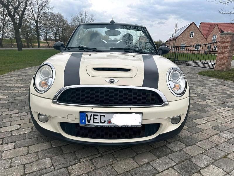 Gebraucht Mini Cooper S Cabriolet 183 PS (134 kW) 2010 Beige Cabrio