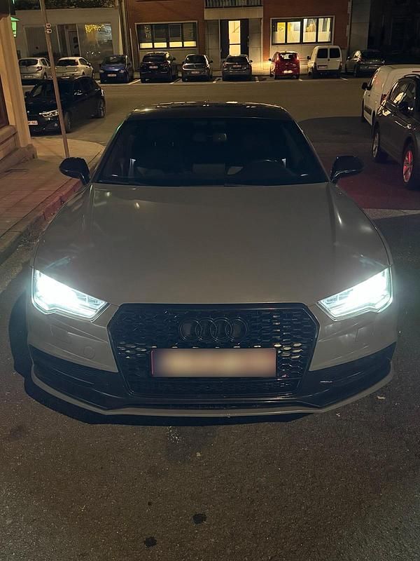 Second-hand Audi A7 155 CP (114 kW) 2017 Argintiu Hatchback