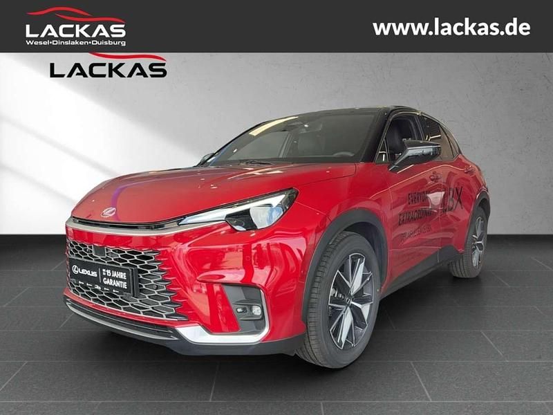 2vtea20 Neu 2025 Lexus LBX E-FOUR SUV | 36.990 € (Etwas zu teuer) - Bild 1/4