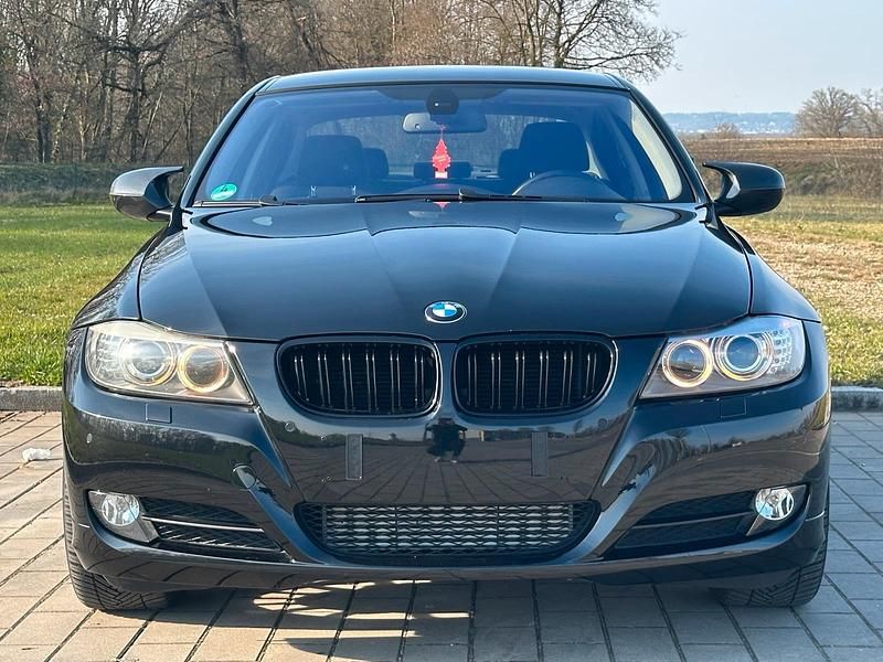 Gebraucht BMW 320 Shadowline 177 PS (130 kW) 2008 Schwarz Limousine