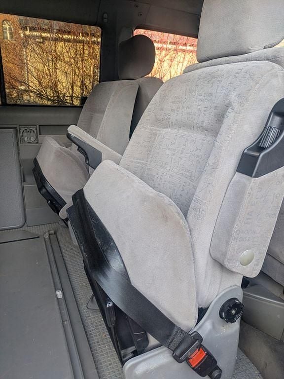 Gebraucht VW T4 102 PS (75 kW) 1998 Rot Van