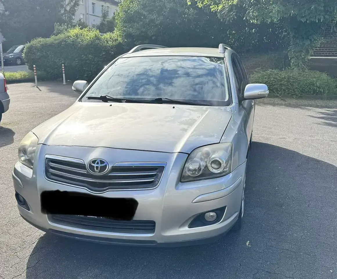 Gebraucht Toyota Avensis 126 PS (92 kW) 2007 Kombi