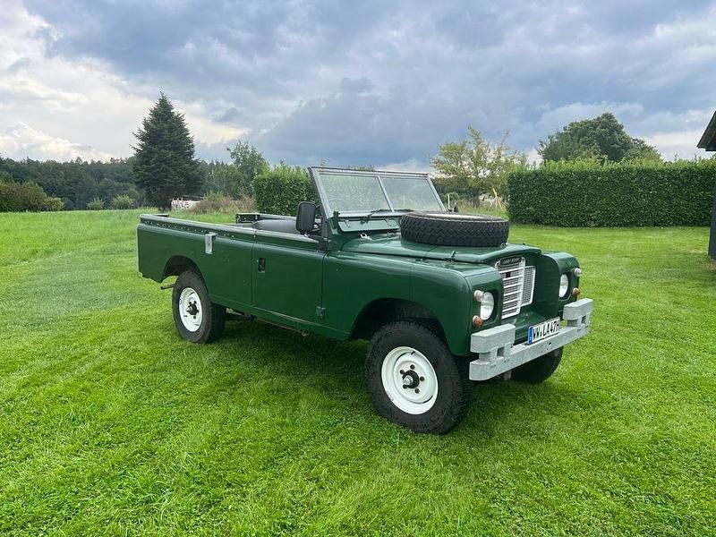 Gebraucht Land Rover 3 70 PS (51 kW) 1978 Grün SUV
