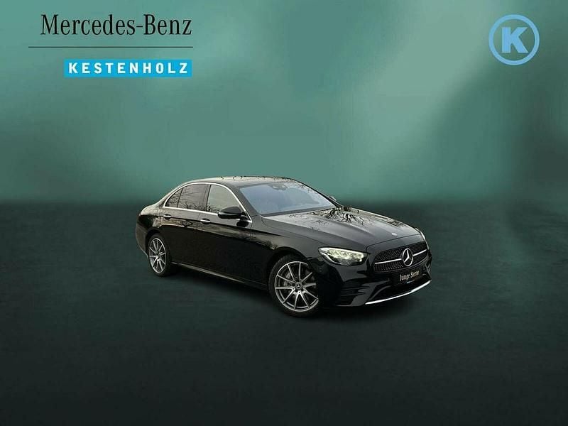Gebraucht Mercedes E300 AMG 306 PS (225 kW) 2022 Unilack schwarz Limousine
