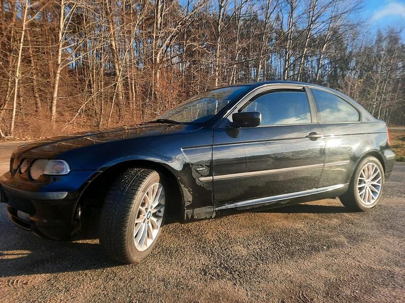 Gebraucht BMW 316 116 PS (85 kW) 2004 Schwarz Coupé