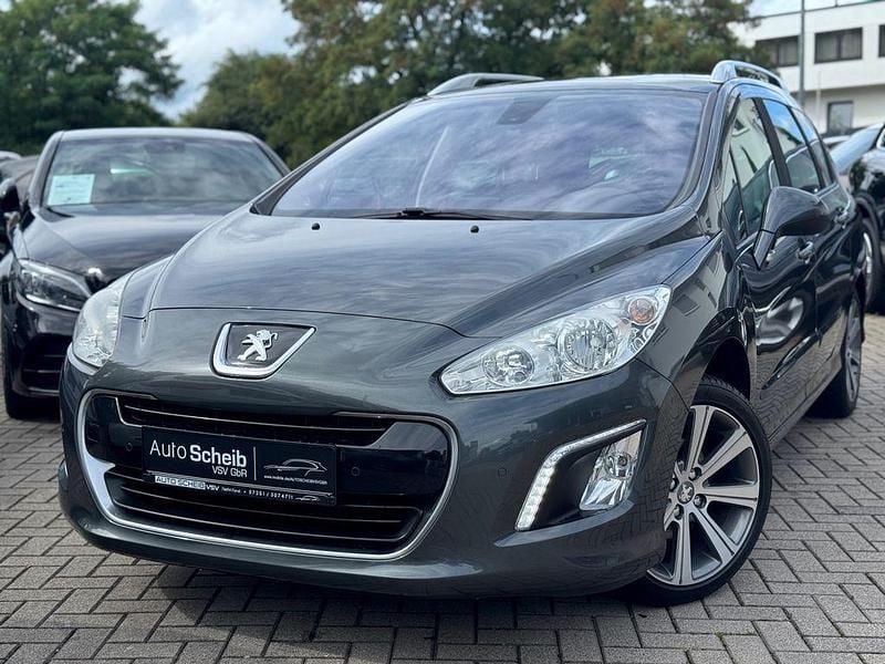 Gris shark Gebraucht 2013 Peugeot 308 Allure Kombi | 7.450 € (Fairer Preis) - Bild 1/4