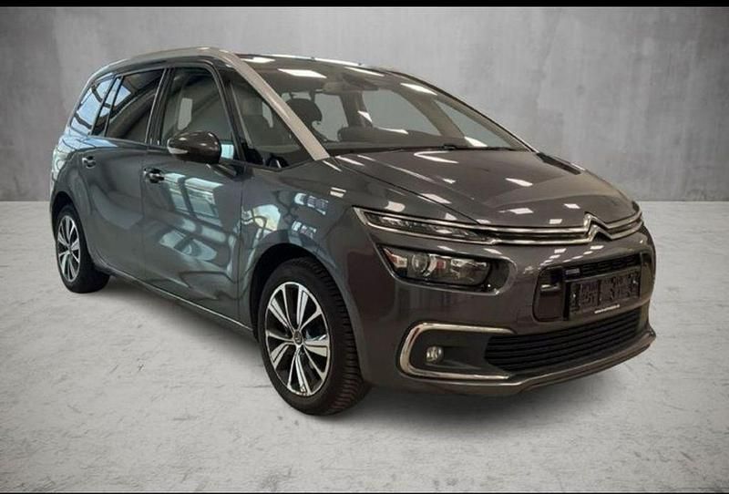 Grau Gebraucht 2017 Citroën C4 Picasso PureTech Van / Kleinbus | 9.300 € (Fairer Preis) - Bild 1/4