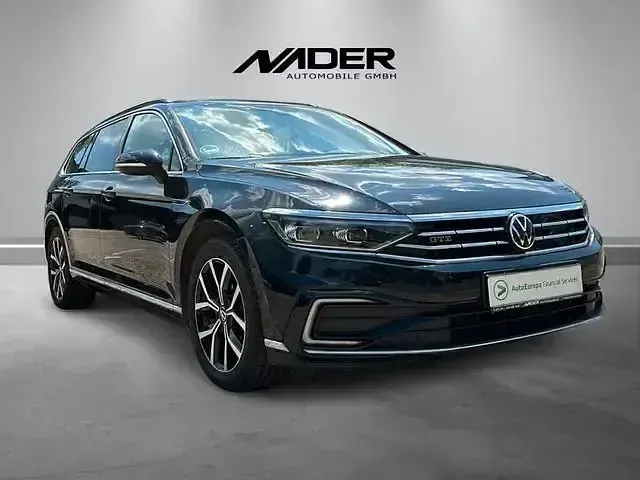 Gebraucht VW Passat GTE 156 PS (114 kW) 2021 Schwarz Kombi