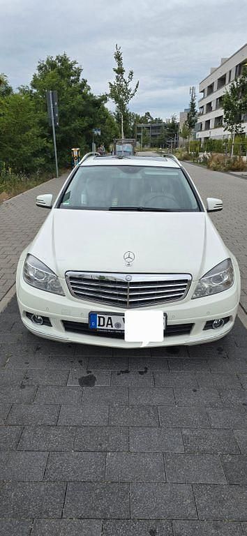 Weiß Gebraucht 2010 Mercedes 200 Limousine | 9.200 € (Fairer Preis) - Bild 1/4