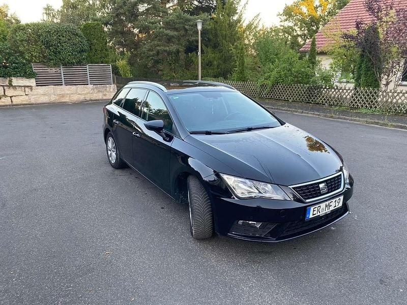 Schwarz Gebraucht 2019 Seat Leon ST Kombi | 12.000 € (Guter Preis) - Bild 1/4