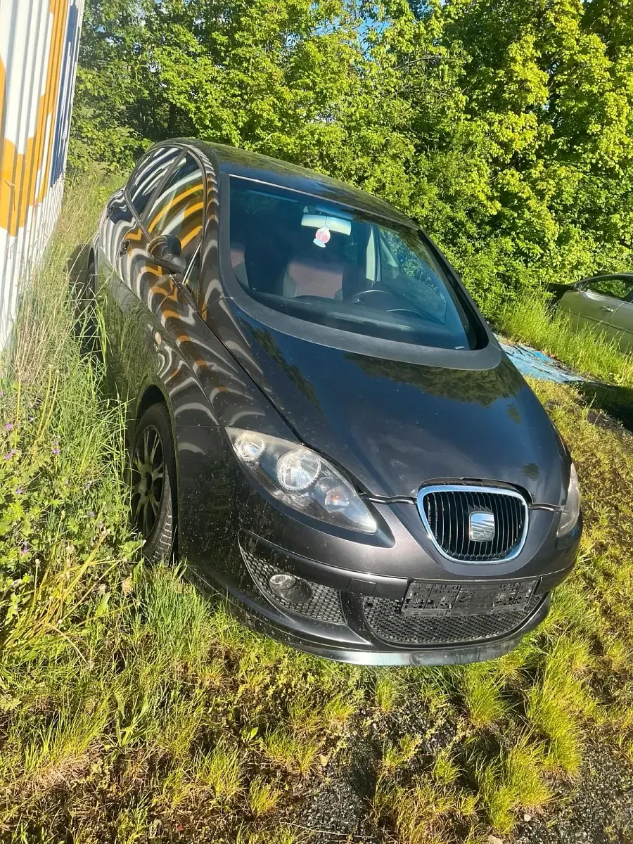 Gebraucht Seat Altea 140 PS (102 kW) 2004 Grau Van / Kleinbus