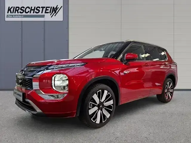 Gebraucht Mitsubishi Outlander P-HEV Top 306 PS (225 kW) 2025 Rot SUV