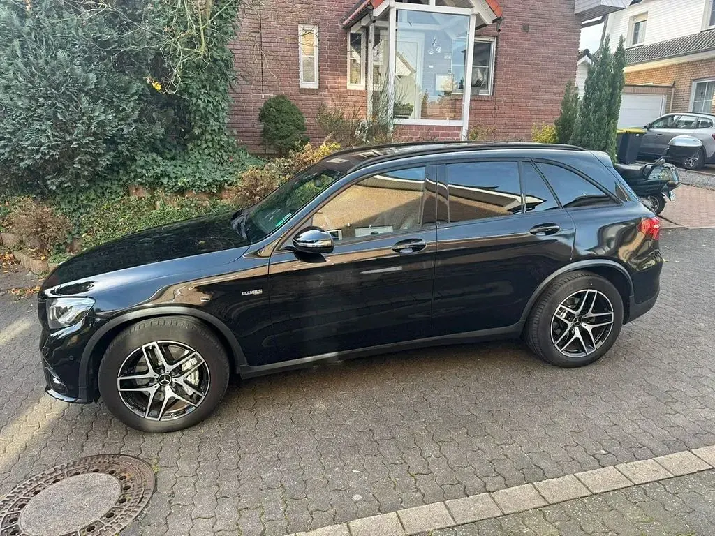 Gebraucht Mercedes GLC43 AMG AMG 367 PS (269 kW) 2016 Schwarz SUV