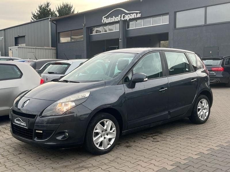Grau Gebraucht 2011 Renault Scénic Van / Kleinbus | 4.499 € (Fairer Preis) - Bild 1/4