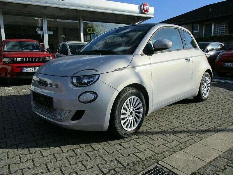 Neu Fiat 500e 69 kW (95 PS) 2025 Himmelblau Cabrio