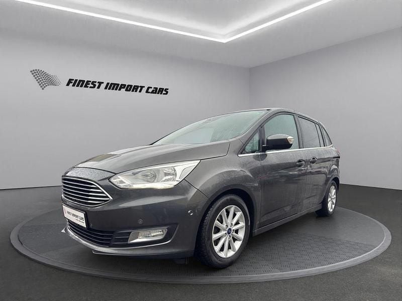 Grau Gebraucht 2019 Ford Grand C-Max Van / Kleinbus | 9.900 € (Fairer Preis) - Bild 1/4