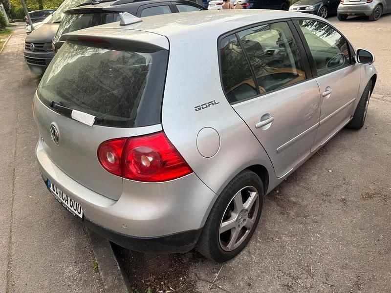 Gebraucht VW Golf V 80 PS (58 kW) 2007 Silber Kleinwagen