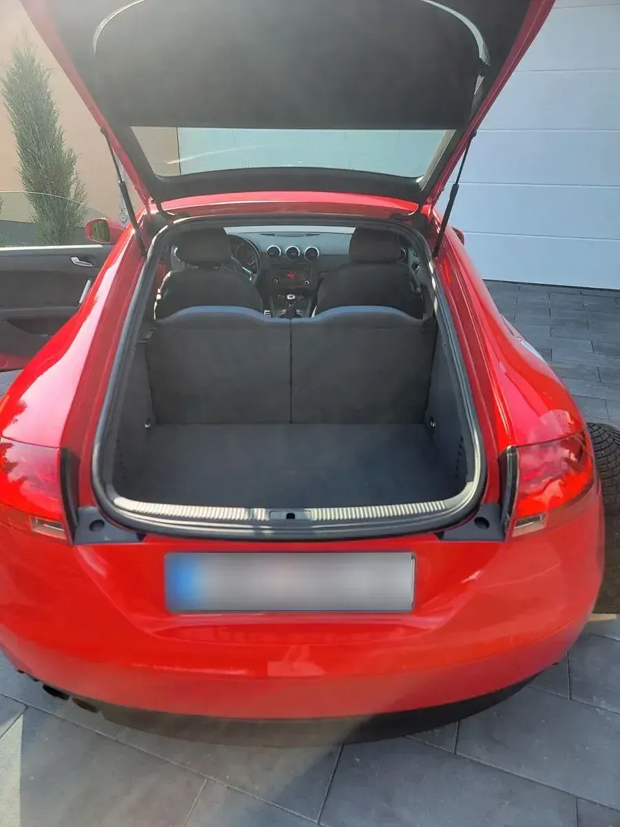 Gebraucht Audi TT Sport 160 PS (117 kW) 2009 Rot Coupé