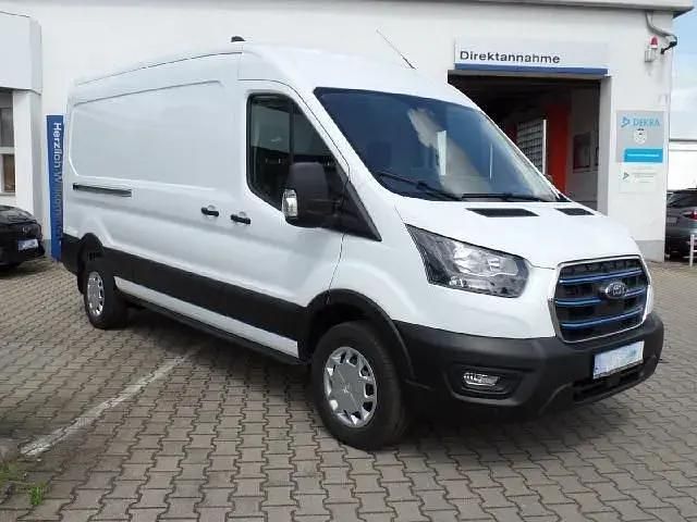 Second-hand Ford E-Transit Trend 135 kW (184 CP) 2023 Andere Van