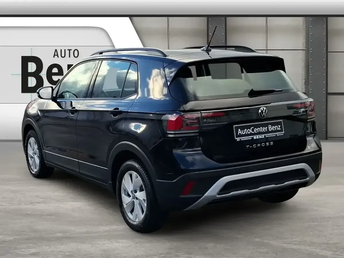Gebraucht VW T-Cross Life 116 PS (85 kW) 2024 Schwarz SUV
