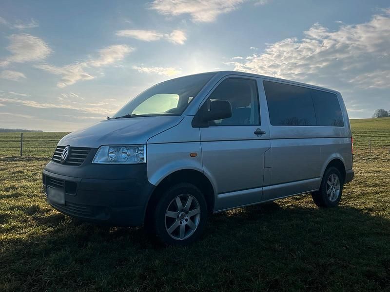 Gebraucht VW T5 131 PS (96 kW) 2007 Silber Van