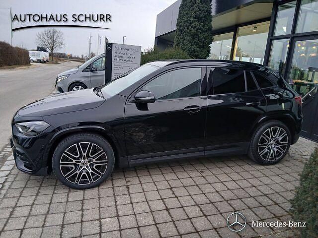 Gebraucht Mercedes GLA200 AMG line 163 PS (119 kW) 2026 SUV