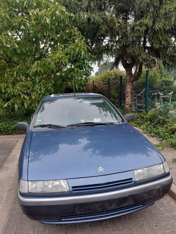 Grau Gebraucht 1994 Citroën Xantia Limousine | 2.500 € - Bild 1/3