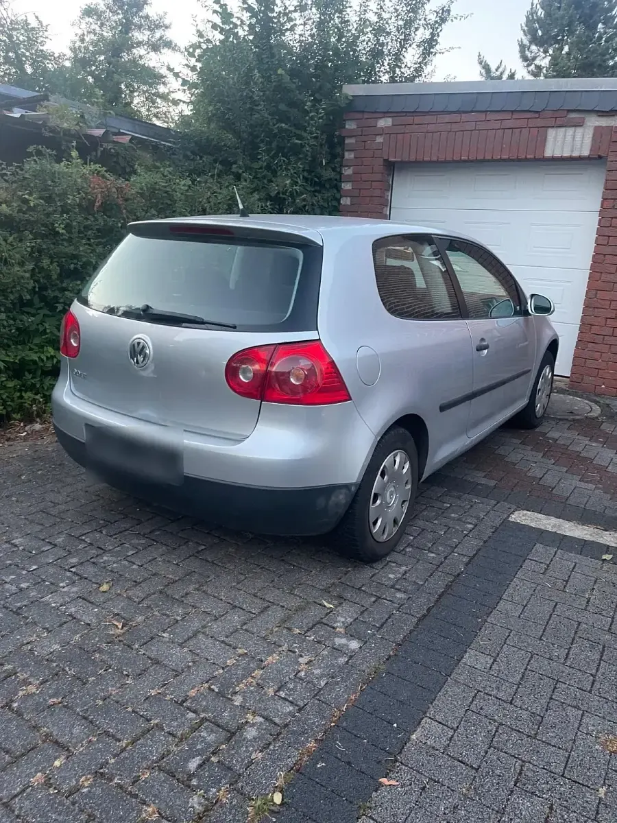 Gebraucht VW Golf IV Comfortline 75 PS (55 kW) 2005 Silber Coupé