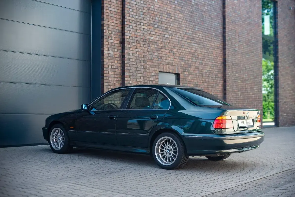 Gebraucht BMW 523 170 PS (125 kW) 2000 Grün Limousine