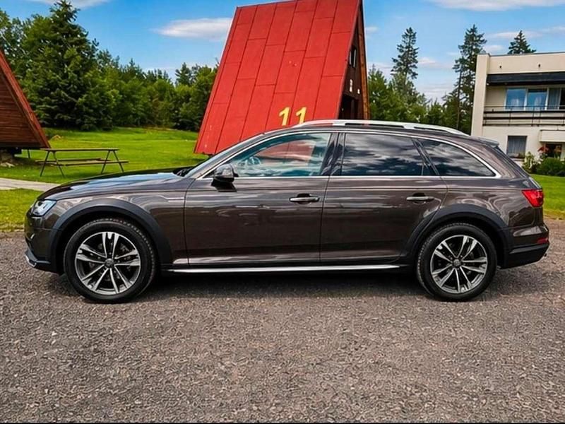 Gebraucht Audi A4 Allroad 163 PS (119 kW) 2017 Braun Kombi
