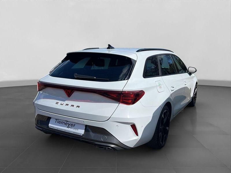 Gebraucht Cupra Leon 150 PS (110 kW) 2025 Weiß Limousine