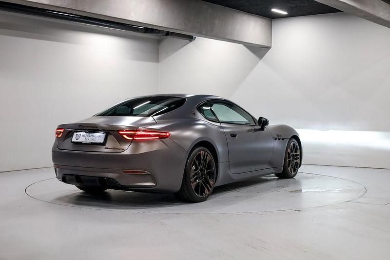 Neu Maserati Granturismo 559 kW (761 PS) 2025 Violett Coupé