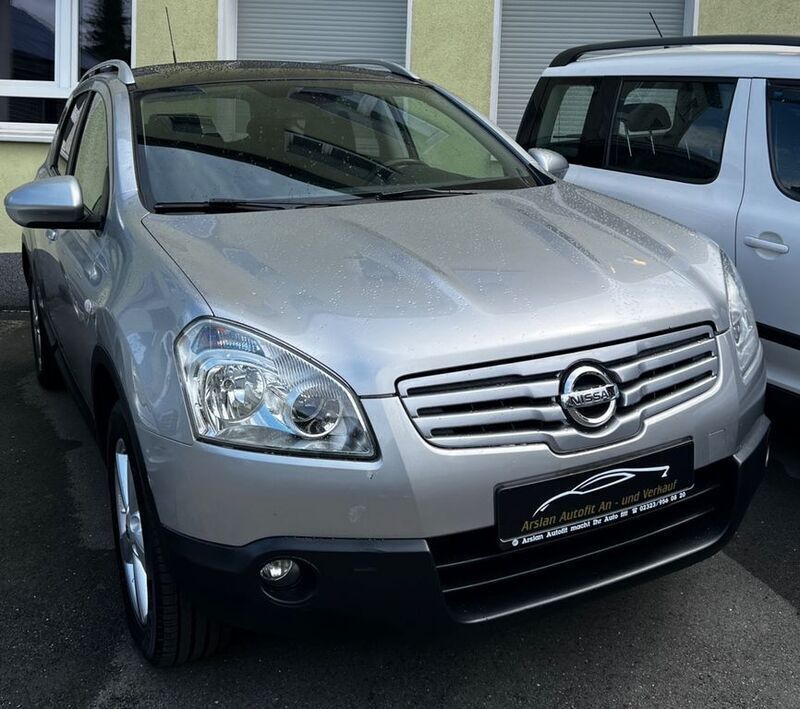 Silber Gebraucht 2010 Nissan Qashqai +2 Acenta SUV | 6.650 € (Etwas zu teuer) - Bild 1/4