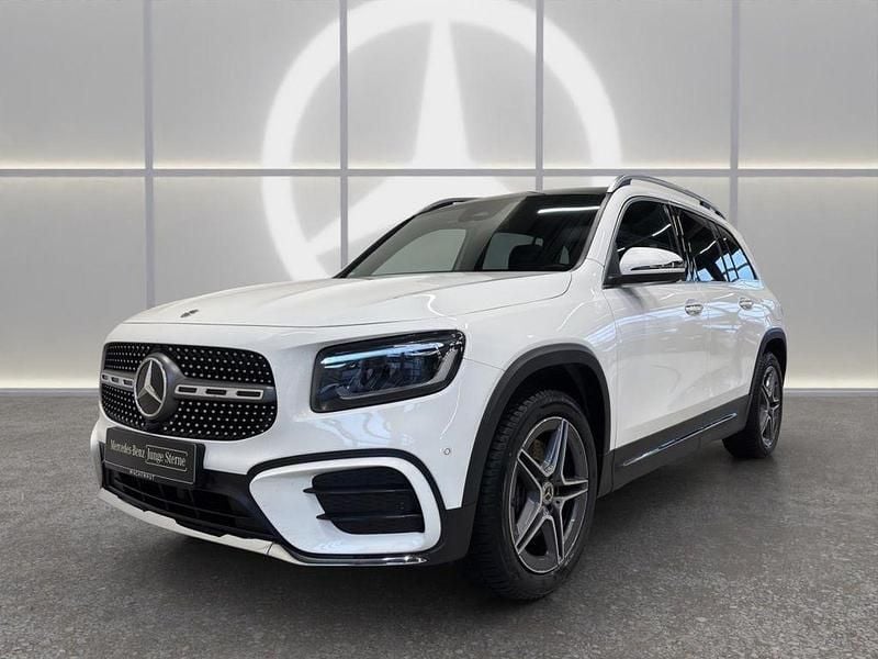 Weiss Gebraucht 2024 Mercedes GLB220 AMG SUV | 44.490 € (Guter Preis) - Bild 1/4