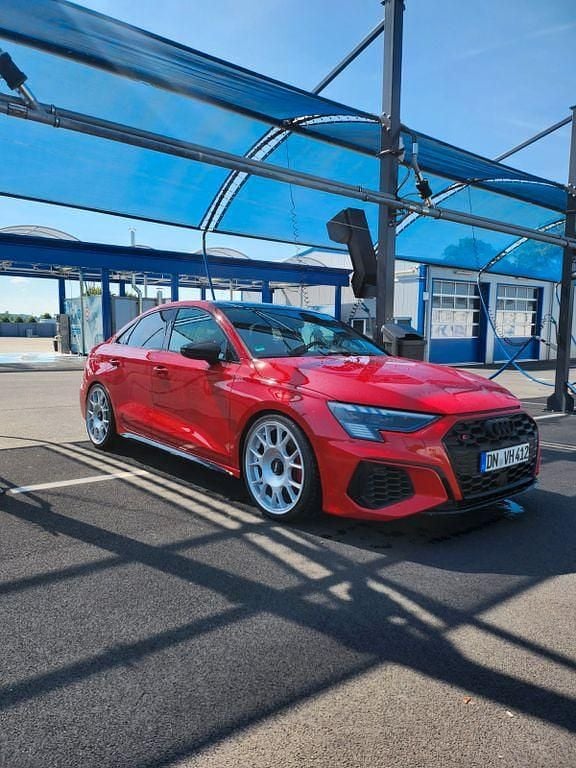 Gebraucht Audi S3 Edition .1 310 PS (228 kW) 2020 Rot Limousine