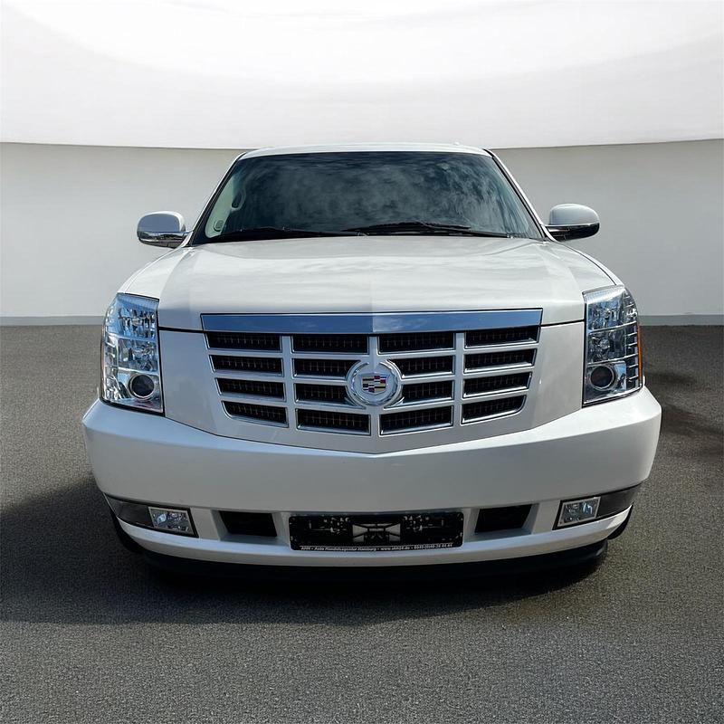 Gebraucht Cadillac Escalade 409 PS (300 kW) 2013 Weiß SUV