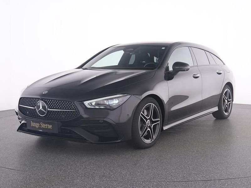 Schwarz Gebraucht 2024 Mercedes CLA200 Shooting Brake AMG Kombi | 35.385 € (Etwas zu teuer) - Bild 1/4