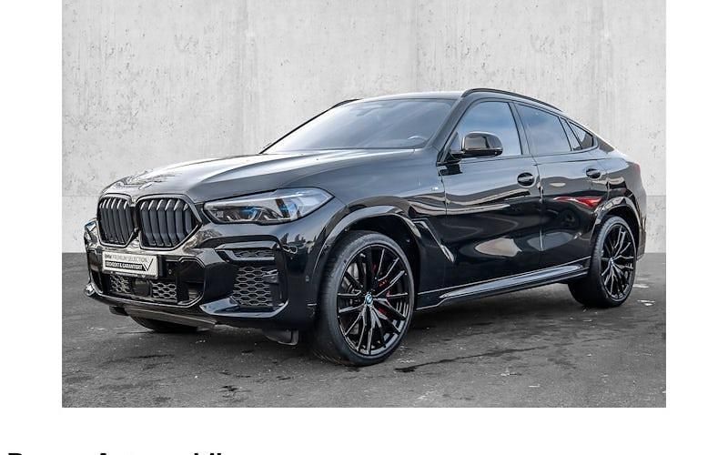 Schwarz Gebraucht 2022 BMW X6 M50 Shadowline SUV | 66.495 € (Fairer Preis) - Bild 1/4