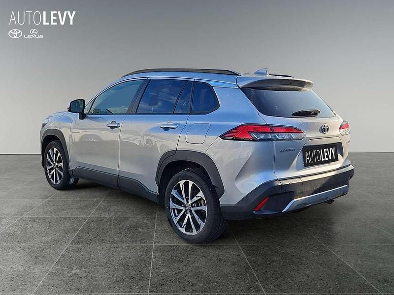 Gebraucht Toyota Corolla Cross Style 140 PS (102 kW) 2022 Silber SUV